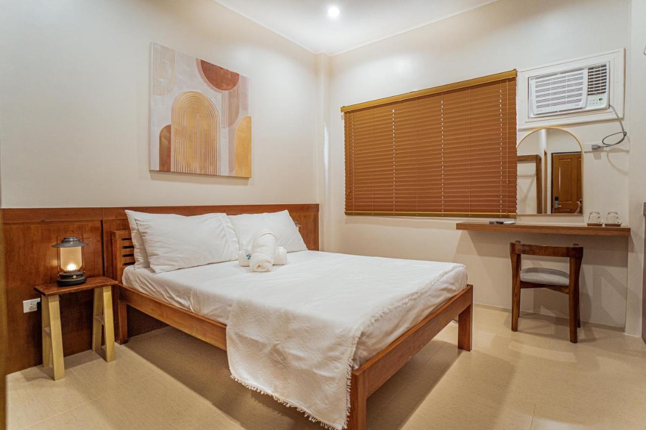 Marieli Suites Near Panglao International Airport ภายนอก รูปภาพ
